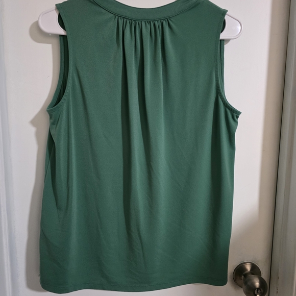 H&M Forest Green Sleeveless Blouse - Picture 3 of 3